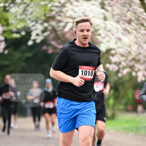 13.04.2025 - Hammer Lauf Dr. Thomas Lammeyer http://msf.ph/oto/7645115 13.04.2025 10:14:39 Laufen 15, 1010 meine-sportfotos.de