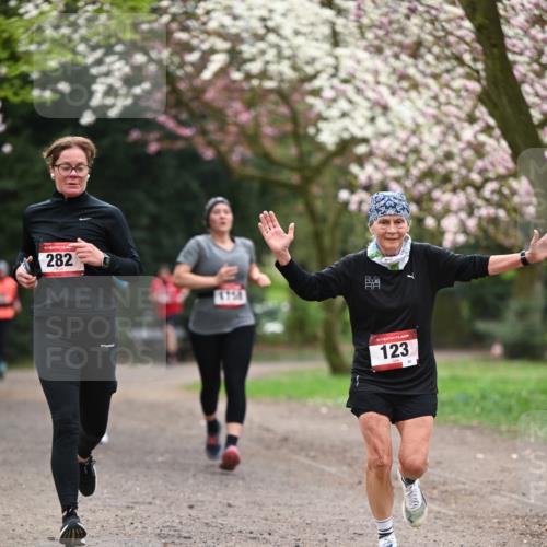 13.04.2025 - Hammer Lauf Dr. Thomas Lammeyer http://msf.ph/oto/7645196 13.04.2025 10:14:43 Laufen 282, 4754, 15, 123 meine-sportfotos.de