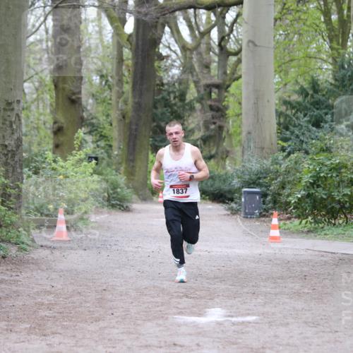 13.04.2025 - Hammer Lauf Jannik Wohlers http://msf.ph/oto/7645209 13.04.2025 11:47:22 Laufen 1837 meine-sportfotos.de