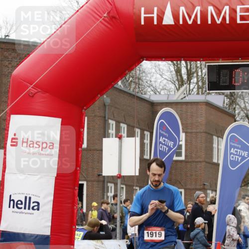 13.04.2025 - Hammer Lauf A. Gomolzig http://msf.ph/oto/7645229 13.04.2025 10:33:16 Ziel 105, 158, 357, 1919 meine-sportfotos.de