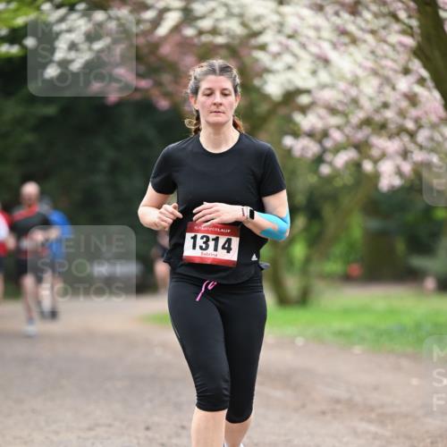 13.04.2025 - Hammer Lauf Dr. Thomas Lammeyer http://msf.ph/oto/7645271 13.04.2025 10:14:48 Laufen 15, 1314 meine-sportfotos.de