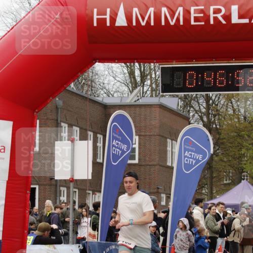 13.04.2025 - Hammer Lauf A. Gomolzig http://msf.ph/oto/7645306 13.04.2025 10:32:52 Ziel 766, 982 meine-sportfotos.de