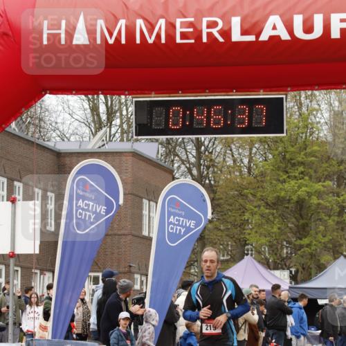 13.04.2025 - Hammer Lauf A. Gomolzig http://msf.ph/oto/7645331 13.04.2025 10:32:37 Ziel 219, 1074, 1809 meine-sportfotos.de