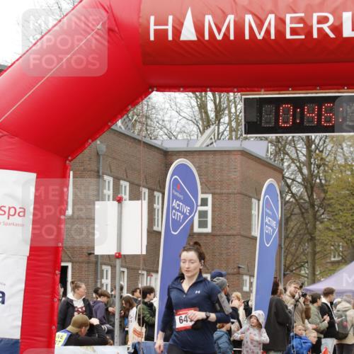 13.04.2025 - Hammer Lauf A. Gomolzig http://msf.ph/oto/7645387 13.04.2025 10:32:17 Ziel 649, 744 meine-sportfotos.de