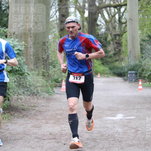 13.04.2025 - Hammer Lauf Jannik Wohlers http://msf.ph/oto/7645442 13.04.2025 11:45:07 Laufen 312 meine-sportfotos.de