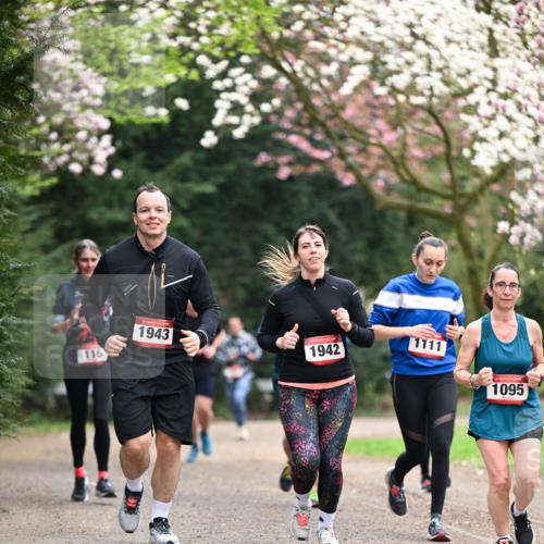 13.04.2025 - Hammer Lauf Dr. Thomas Lammeyer http://msf.ph/oto/7645473 13.04.2025 10:15:12 Laufen 1943, 116, 1942, 1111, 1095 meine-sportfotos.de