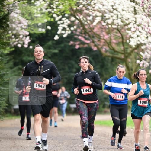 13.04.2025 - Hammer Lauf Dr. Thomas Lammeyer http://msf.ph/oto/7645477 13.04.2025 10:15:12 Laufen 116, 1943, 1942, 111, 1095 meine-sportfotos.de