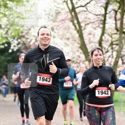 13.04.2025 - Hammer Lauf Dr. Thomas Lammeyer http://msf.ph/oto/7645545 13.04.2025 10:15:16 Laufen 15, 1943, 1830, 15, 1942 meine-sportfotos.de