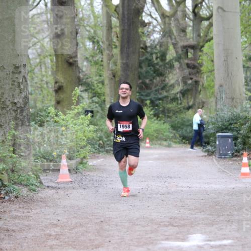 13.04.2025 - Hammer Lauf Jannik Wohlers http://msf.ph/oto/7645546 13.04.2025 11:44:28 Laufen 1958 meine-sportfotos.de