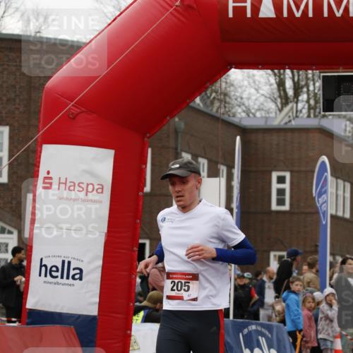 13.04.2025 - Hammer Lauf A. Gomolzig http://msf.ph/oto/7645589 13.04.2025 10:30:31 Ziel 205, 692, 1959 meine-sportfotos.de
