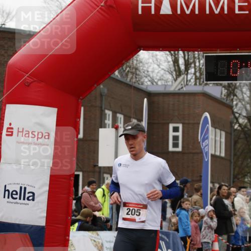 13.04.2025 - Hammer Lauf A. Gomolzig http://msf.ph/oto/7645592 13.04.2025 10:30:31 Ziel 205, 692, 1959 meine-sportfotos.de
