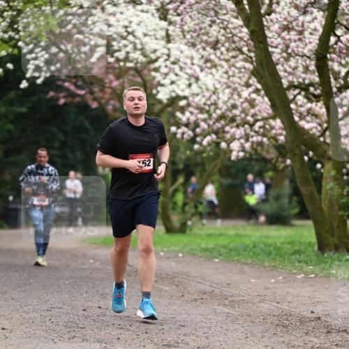 13.04.2025 - Hammer Lauf Dr. Thomas Lammeyer http://msf.ph/oto/7645601 13.04.2025 10:15:21 Laufen 52 meine-sportfotos.de