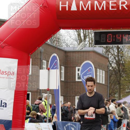 13.04.2025 - Hammer Lauf A. Gomolzig http://msf.ph/oto/7645632 13.04.2025 10:30:18 Ziel 586, 635 meine-sportfotos.de