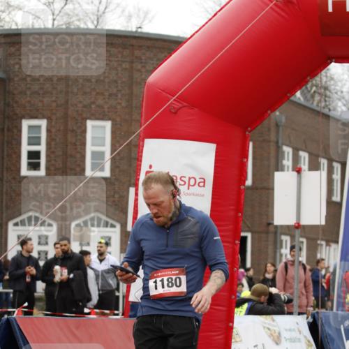 13.04.2025 - Hammer Lauf A. Gomolzig http://msf.ph/oto/7645902 13.04.2025 10:28:30 Ziel 623, 1180 meine-sportfotos.de