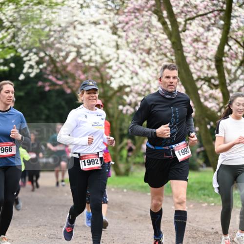 13.04.2025 - Hammer Lauf Dr. Thomas Lammeyer http://msf.ph/oto/7645918 13.04.2025 10:15:43 Laufen 966, 15, 1992, 1993 meine-sportfotos.de