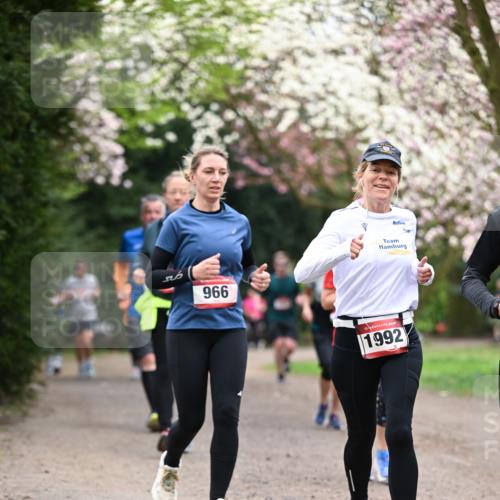 13.04.2025 - Hammer Lauf Dr. Thomas Lammeyer http://msf.ph/oto/7645924 13.04.2025 10:15:44 Laufen 966, 15, 1992 meine-sportfotos.de
