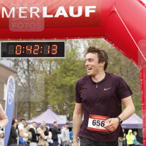13.04.2025 - Hammer Lauf A. Gomolzig http://msf.ph/oto/7645930 13.04.2025 10:28:13 Ziel 656, 1030 meine-sportfotos.de