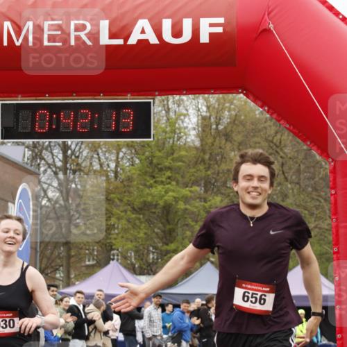 13.04.2025 - Hammer Lauf A. Gomolzig http://msf.ph/oto/7645939 13.04.2025 10:28:13 Ziel 656, 1030 meine-sportfotos.de