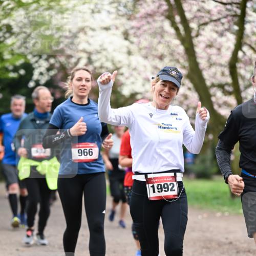 13.04.2025 - Hammer Lauf Dr. Thomas Lammeyer http://msf.ph/oto/7645940 13.04.2025 10:15:44 Laufen 966, 15, 1992 meine-sportfotos.de
