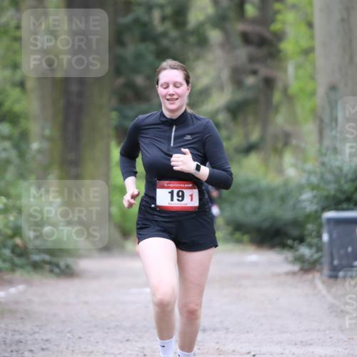 13.04.2025 - Hammer Lauf Jannik Wohlers http://msf.ph/oto/7645954 13.04.2025 11:37:35 Laufen 15, 191 meine-sportfotos.de