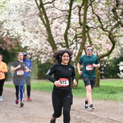 13.04.2025 - Hammer Lauf Dr. Thomas Lammeyer http://msf.ph/oto/7646046 13.04.2025 10:15:51 Laufen 539, 15, 573, 1970 meine-sportfotos.de