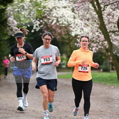 13.04.2025 - Hammer Lauf Dr. Thomas Lammeyer http://msf.ph/oto/7646101 13.04.2025 10:15:54 Laufen 551, 15, 753, 15, 726 meine-sportfotos.de