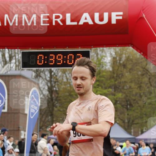 13.04.2025 - Hammer Lauf A. Gomolzig http://msf.ph/oto/7646192 13.04.2025 10:25:02 Ziel 903 meine-sportfotos.de