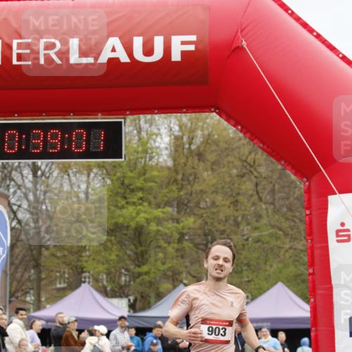 13.04.2025 - Hammer Lauf A. Gomolzig http://msf.ph/oto/7646210 13.04.2025 10:25:01 Ziel 903 meine-sportfotos.de