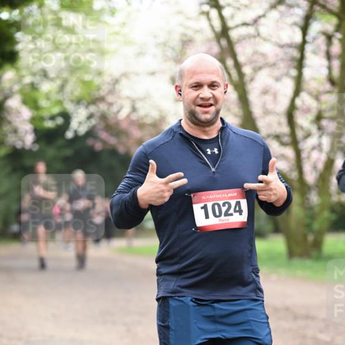 13.04.2025 - Hammer Lauf Dr. Thomas Lammeyer http://msf.ph/oto/7646330 13.04.2025 10:16:13 Laufen 15, 1024 meine-sportfotos.de