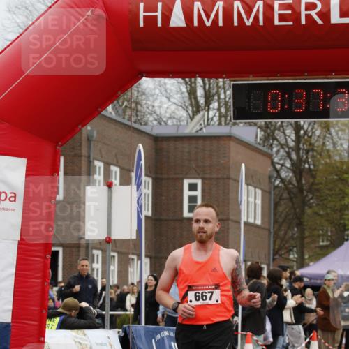 13.04.2025 - Hammer Lauf A. Gomolzig http://msf.ph/oto/7646341 13.04.2025 10:23:35 Ziel 667, 702, 1855, 1941 meine-sportfotos.de