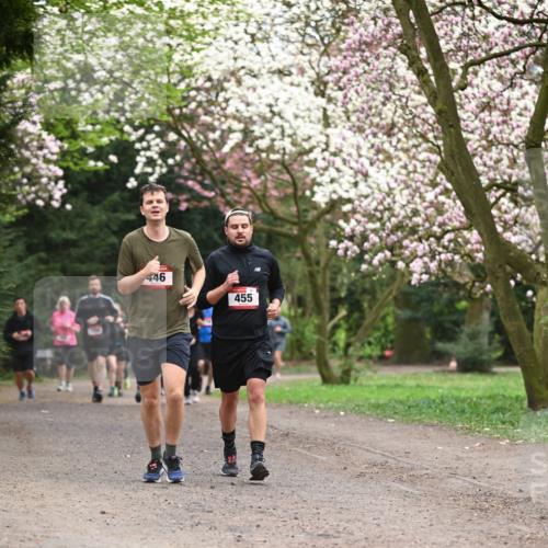 13.04.2025 - Hammer Lauf Dr. Thomas Lammeyer http://msf.ph/oto/7646367 13.04.2025 10:16:16 Laufen 446, 455 meine-sportfotos.de