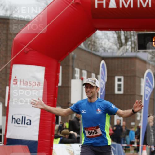 13.04.2025 - Hammer Lauf A. Gomolzig http://msf.ph/oto/7646368 13.04.2025 10:23:18 Ziel 339, 668 meine-sportfotos.de