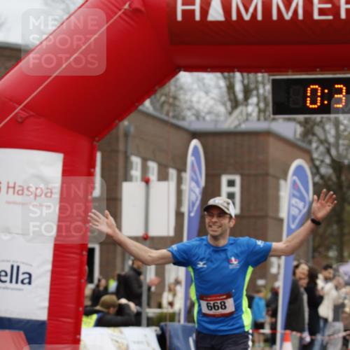 13.04.2025 - Hammer Lauf A. Gomolzig http://msf.ph/oto/7646371 13.04.2025 10:23:17 Ziel 339, 668 meine-sportfotos.de