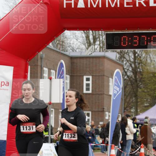 13.04.2025 - Hammer Lauf A. Gomolzig http://msf.ph/oto/7646403 13.04.2025 10:23:00 Ziel 1131, 1132 meine-sportfotos.de