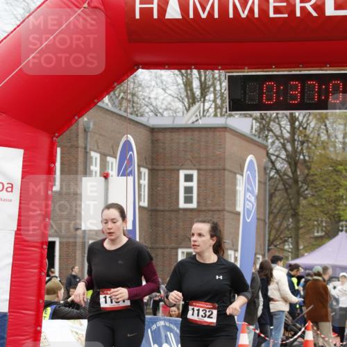 13.04.2025 - Hammer Lauf A. Gomolzig http://msf.ph/oto/7646411 13.04.2025 10:23:00 Ziel 1131, 1132 meine-sportfotos.de