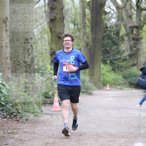 13.04.2025 - Hammer Lauf Jannik Wohlers http://msf.ph/oto/7646450 13.04.2025 11:34:23 Laufen 10, 13 meine-sportfotos.de