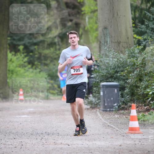 13.04.2025 - Hammer Lauf Jannik Wohlers http://msf.ph/oto/7646556 13.04.2025 11:34:01 Laufen 705 meine-sportfotos.de