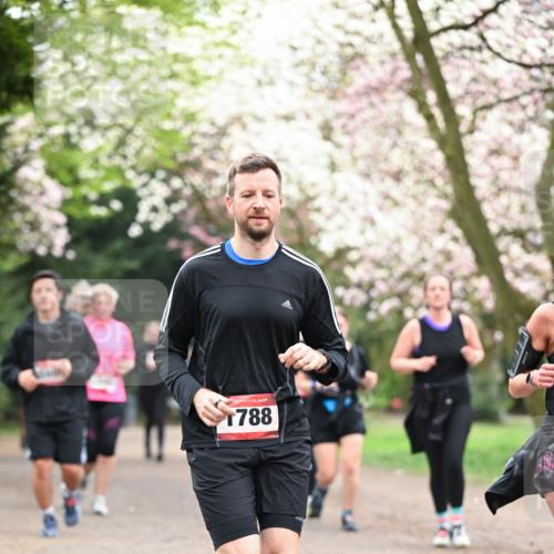 13.04.2025 - Hammer Lauf Dr. Thomas Lammeyer http://msf.ph/oto/7646563 13.04.2025 10:16:27 Laufen 1788 meine-sportfotos.de