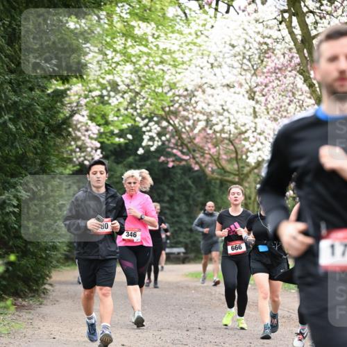 13.04.2025 - Hammer Lauf Dr. Thomas Lammeyer http://msf.ph/oto/7646577 13.04.2025 10:16:28 Laufen 08, 346, 999, 17 meine-sportfotos.de