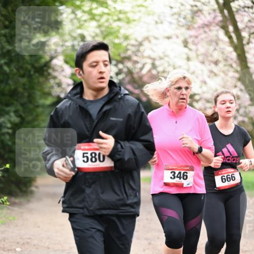 13.04.2025 - Hammer Lauf Dr. Thomas Lammeyer http://msf.ph/oto/7646605 13.04.2025 10:16:31 Laufen 580, 15, 346, 44, 666 meine-sportfotos.de