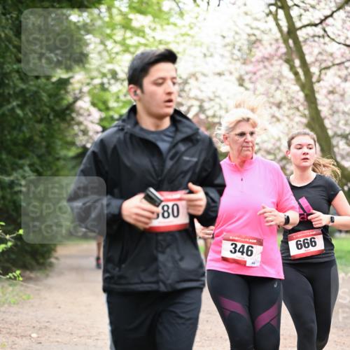 13.04.2025 - Hammer Lauf Dr. Thomas Lammeyer http://msf.ph/oto/7646611 13.04.2025 10:16:32 Laufen 80, 15, 346, 44, 15, 666 meine-sportfotos.de