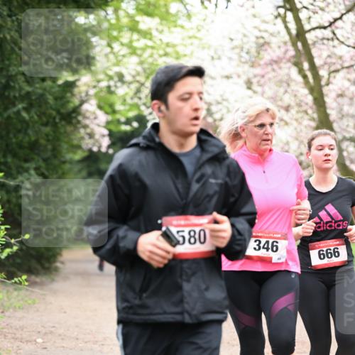 13.04.2025 - Hammer Lauf Dr. Thomas Lammeyer http://msf.ph/oto/7646614 13.04.2025 10:16:32 Laufen 580, 15, 346, 44, 15, 666 meine-sportfotos.de