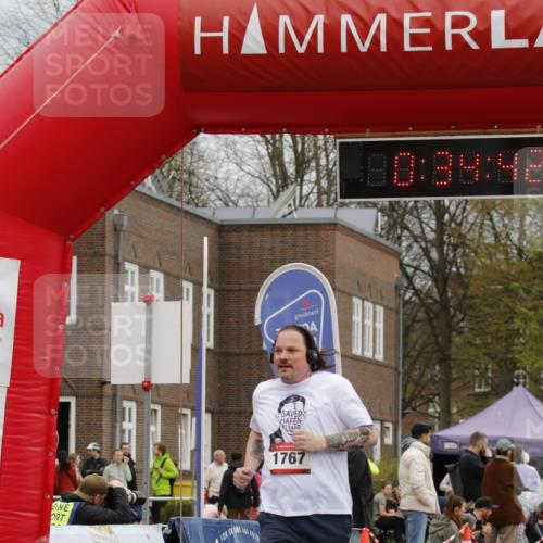 13.04.2025 - Hammer Lauf A. Gomolzig http://msf.ph/oto/7646626 13.04.2025 10:20:42 Ziel 1142, 1269, 1270, 1734, 1767 meine-sportfotos.de