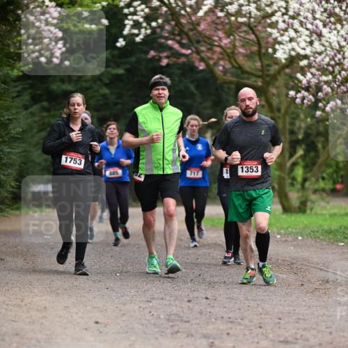 13.04.2025 - Hammer Lauf Dr. Thomas Lammeyer http://msf.ph/oto/7646814 13.04.2025 10:16:49 Laufen 1753, 717, 885, 1353 meine-sportfotos.de
