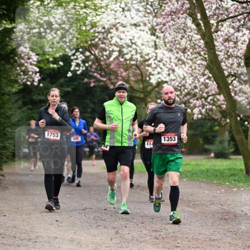 13.04.2025 - Hammer Lauf Dr. Thomas Lammeyer http://msf.ph/oto/7646850 13.04.2025 10:16:51 Laufen 1753, 885, 152, 114, 1353 meine-sportfotos.de