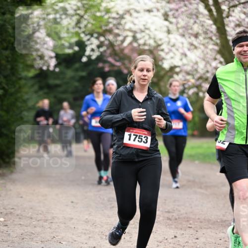 13.04.2025 - Hammer Lauf Dr. Thomas Lammeyer http://msf.ph/oto/7646888 13.04.2025 10:16:54 Laufen 15, 1753 meine-sportfotos.de