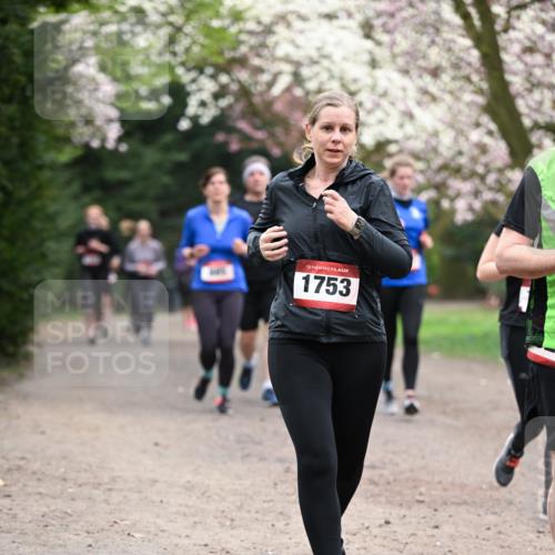 13.04.2025 - Hammer Lauf Dr. Thomas Lammeyer http://msf.ph/oto/7646893 13.04.2025 10:16:54 Laufen 15, 1753 meine-sportfotos.de