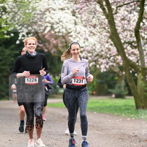 13.04.2025 - Hammer Lauf Dr. Thomas Lammeyer http://msf.ph/oto/7646975 13.04.2025 10:17:03 Laufen 1228, 1231 meine-sportfotos.de