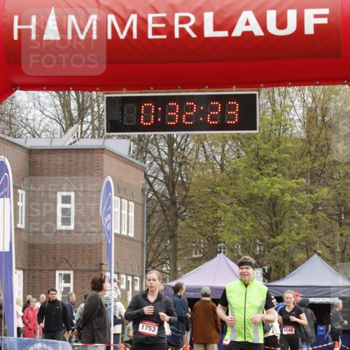 13.04.2025 - Hammer Lauf A. Gomolzig http://msf.ph/oto/7647058 13.04.2025 10:18:23 Ziel 1752, 1753 meine-sportfotos.de