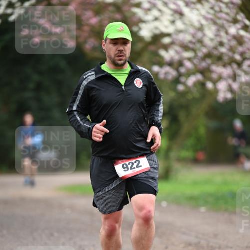 13.04.2025 - Hammer Lauf Dr. Thomas Lammeyer http://msf.ph/oto/7647062 13.04.2025 10:17:18 Laufen 561, 15, 922 meine-sportfotos.de